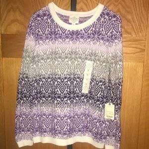 Medium sweater with tag